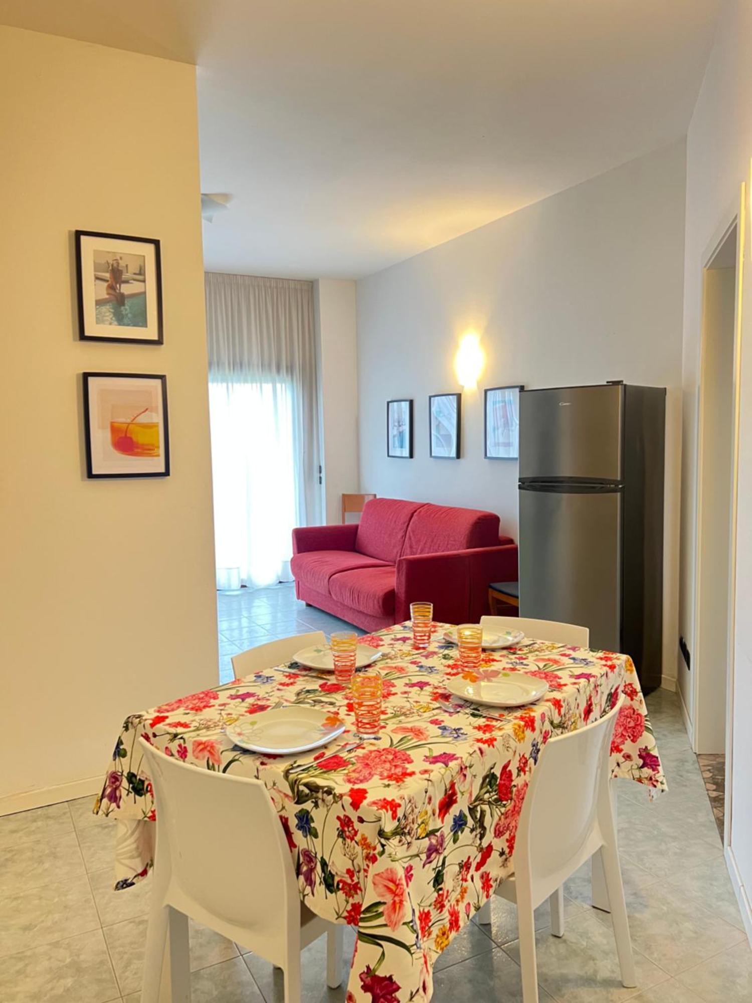 Margherita 8 Apartment - Ground Floor Rimini Ngoại thất bức ảnh
